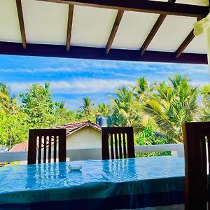 Wasana Ocean View Villa Mirissa